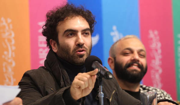 همایون غنی زاده جایزه بهترین فیلم اول را پس فرستاد
