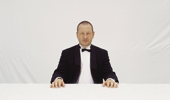 فن‌تریه: این راک‌اندرول نیست، نسل کشی‌ست